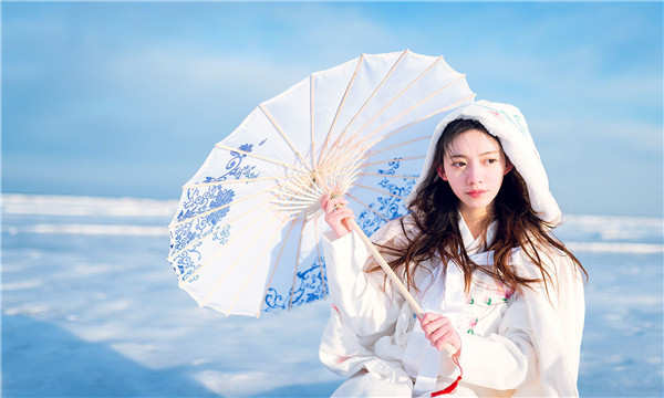 天涯试管代怀生子多少钱一个？助孕之路的费用分析与方案选择